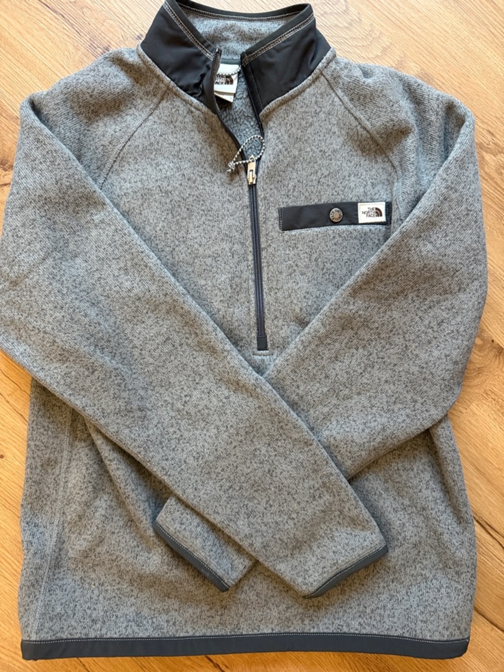 The North Face Men's Heather Gray Half-Zip Fleece Pullover